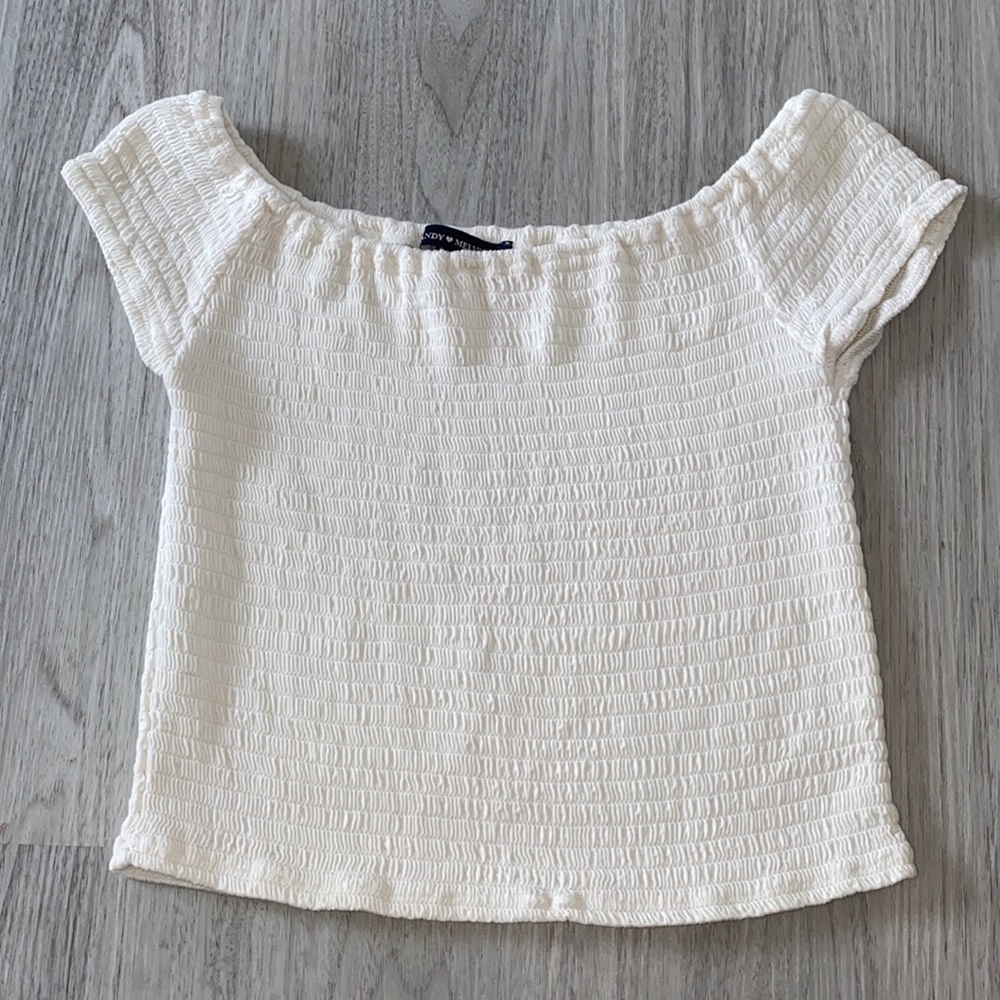 Brandy Melville Off the shoulder top